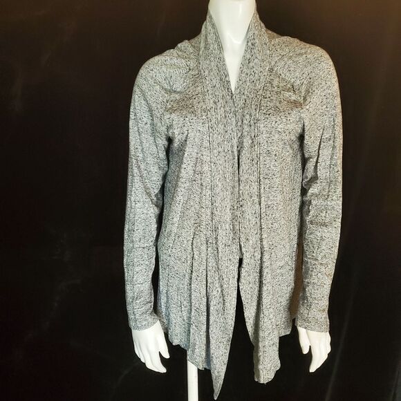 Splendid Gray Cardigan (L) - Picture 2 of 5